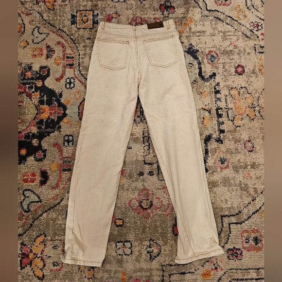 Nasty gal jeans with front slits sz 4 with 31" inseam - Picture 3 of 6